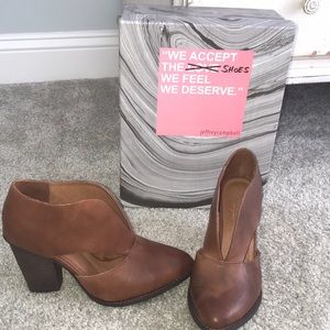 Jeffrey Campbell for Free People deep v ankle